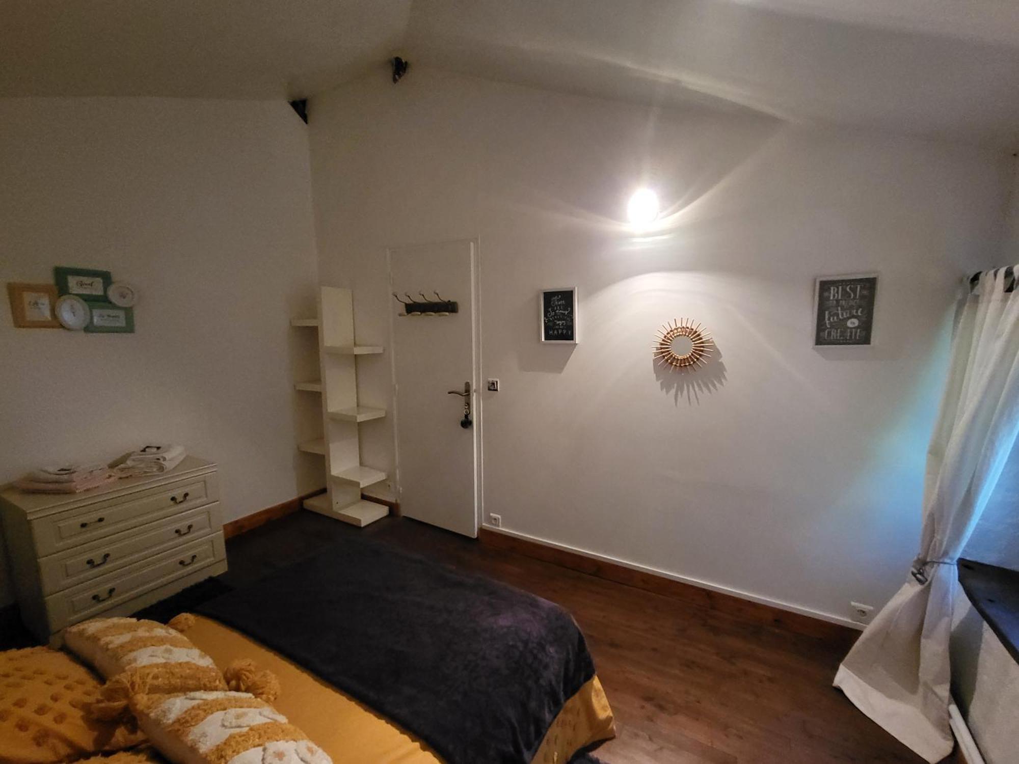 Chambres D Hotes L'Agape Saint-Martial-sur-Isop Номер фото